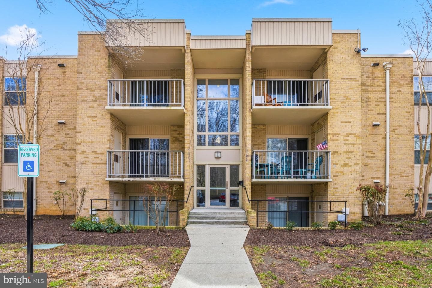 4 Mountbatten Court #102, Gwynn Oak