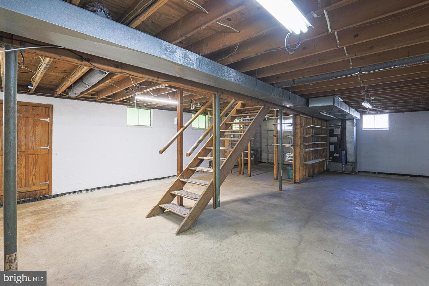 7933 34th Street photo 21