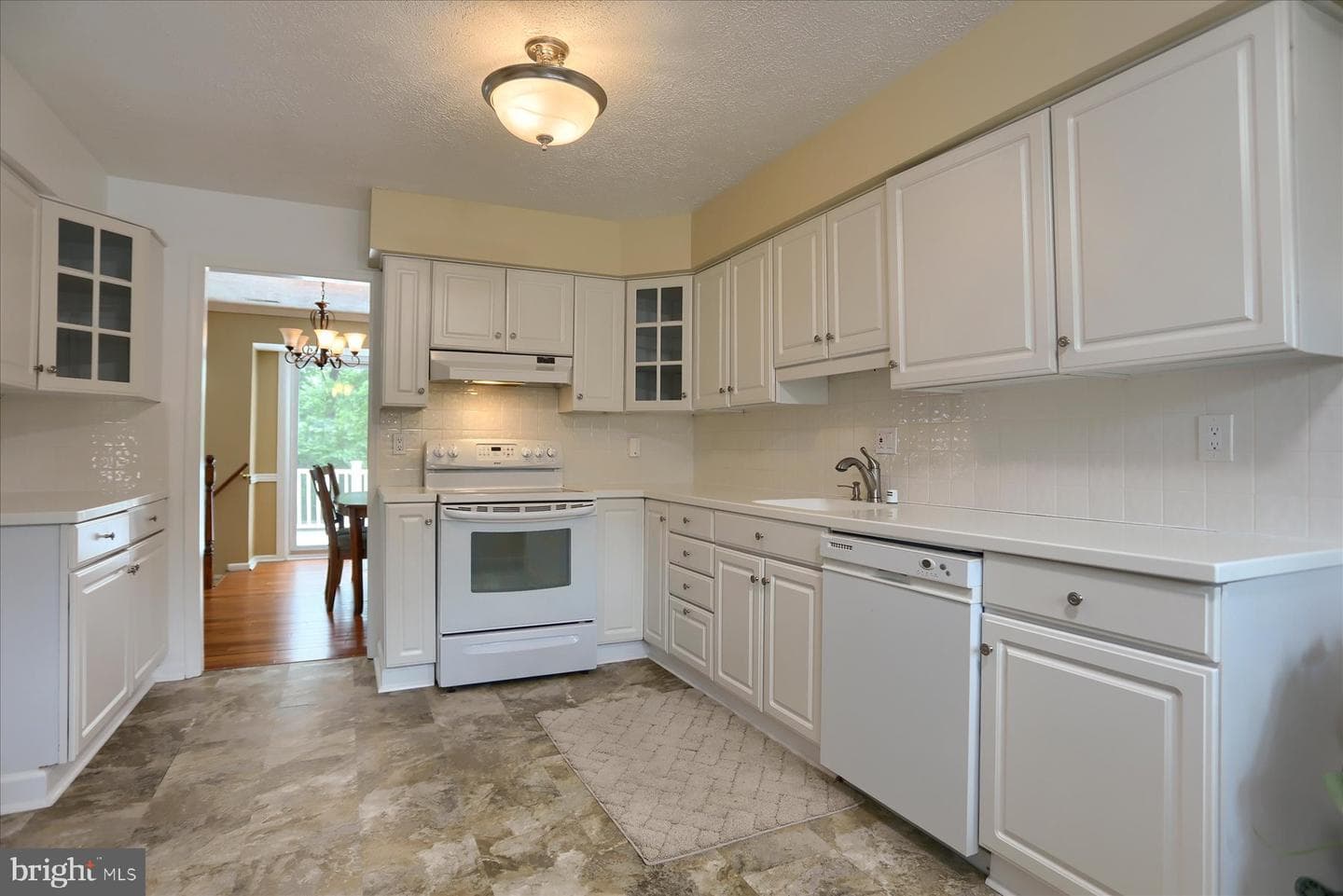 11 Tyburn Court photo 7