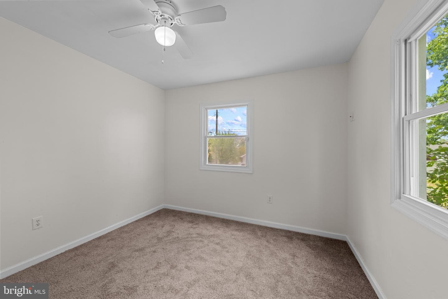 24 Yawmeter Drive photo 13