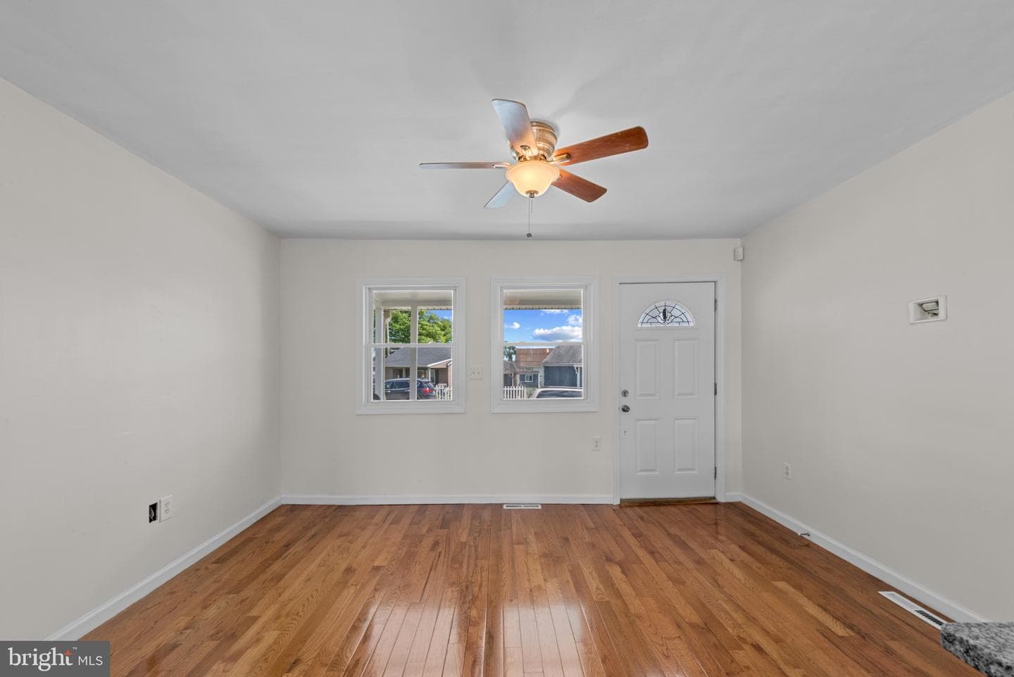 24 Yawmeter Drive photo 17