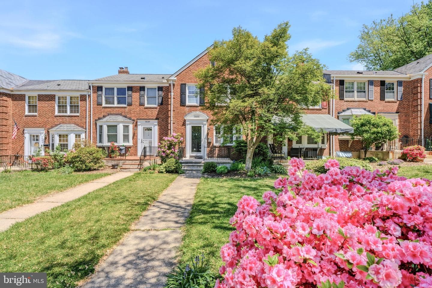 7037 Heathfield photo 2