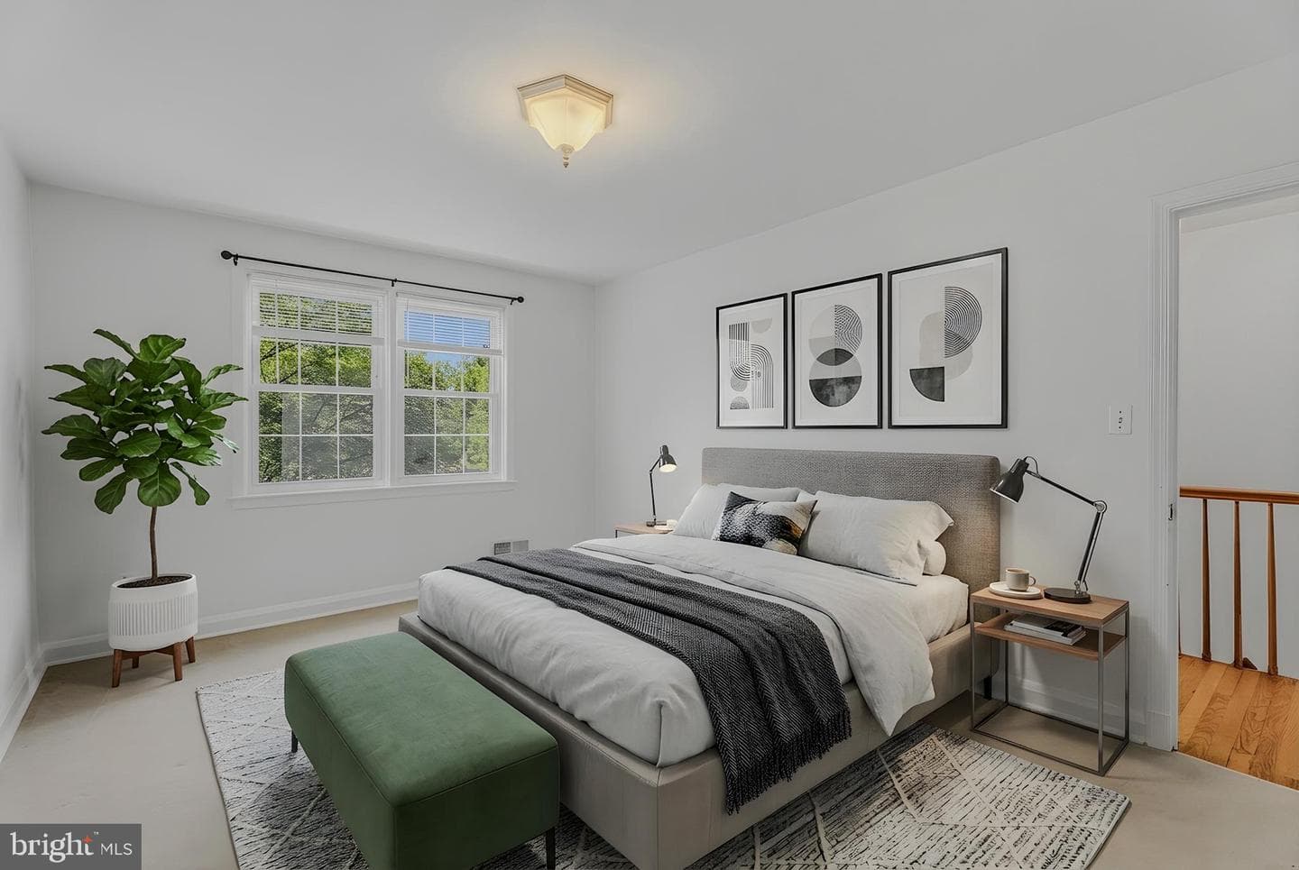 7037 Heathfield photo 25
