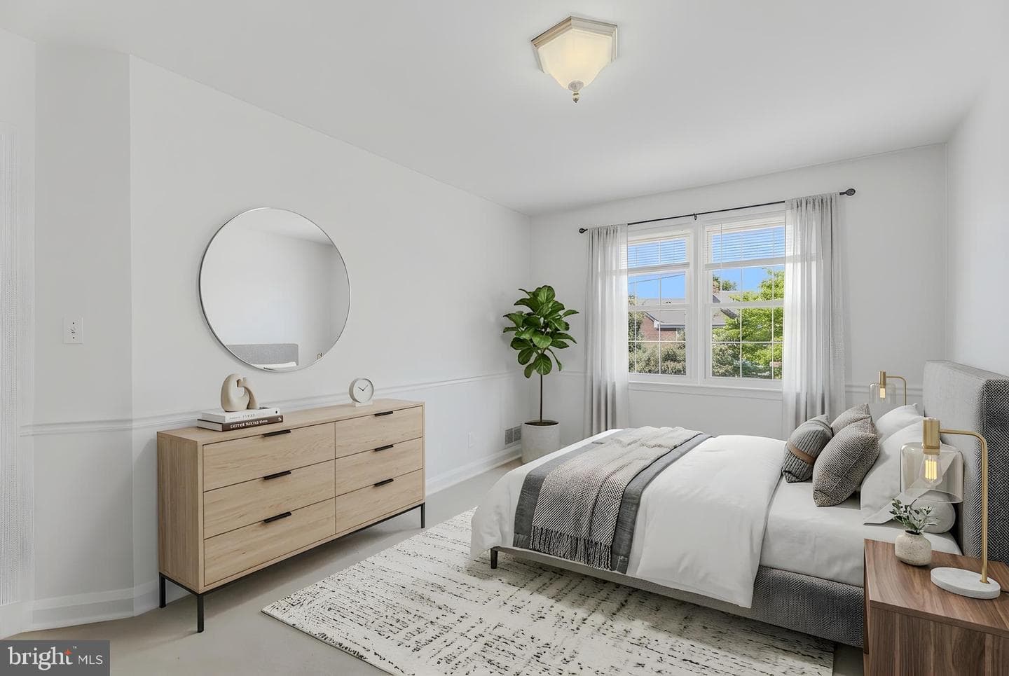 7037 Heathfield photo 30