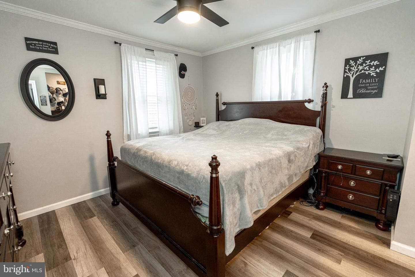 220 Pinewood Road photo 16