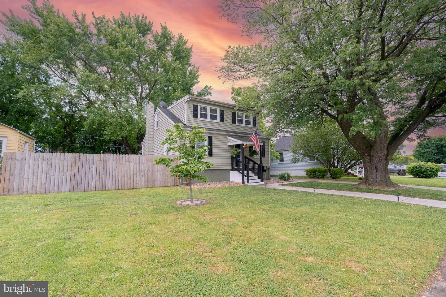 220 Pinewood Road photo 31