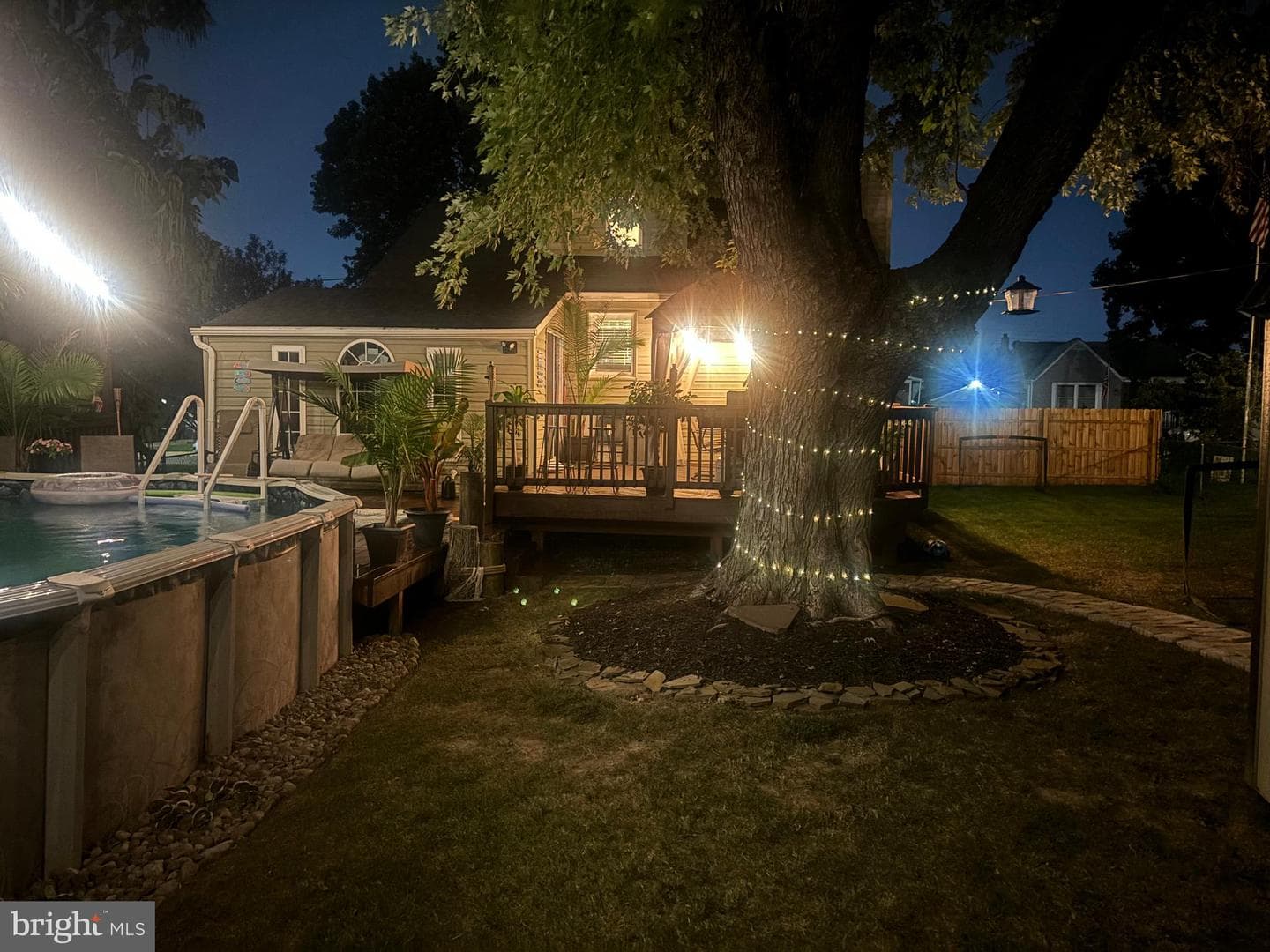 220 Pinewood Road photo 39