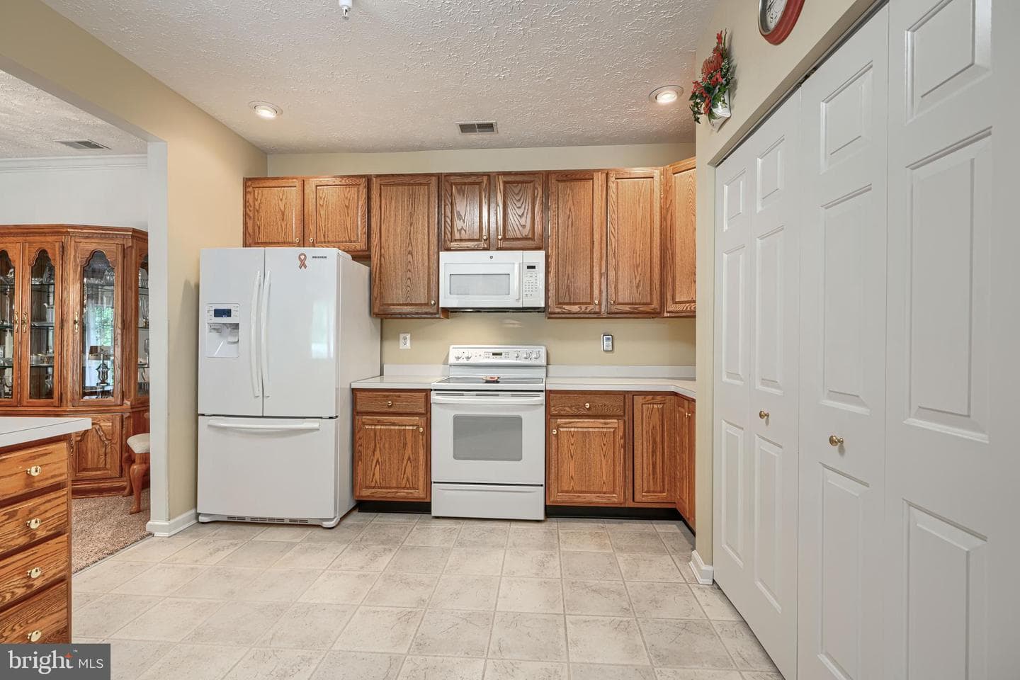 5 Brook Farm Court #5f photo 18