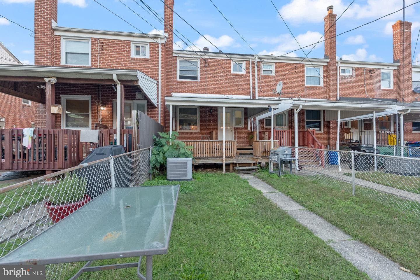 1943 Dineen Drive photo 22