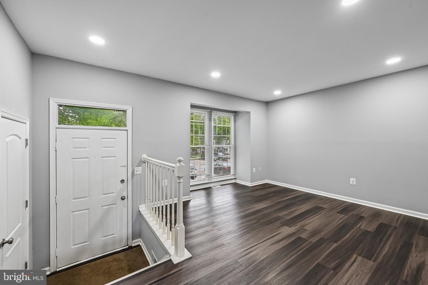 1614 Winding Brook Way photo 16