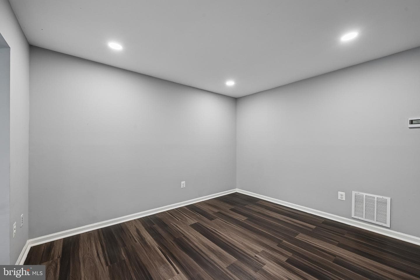 1614 Winding Brook Way photo 20
