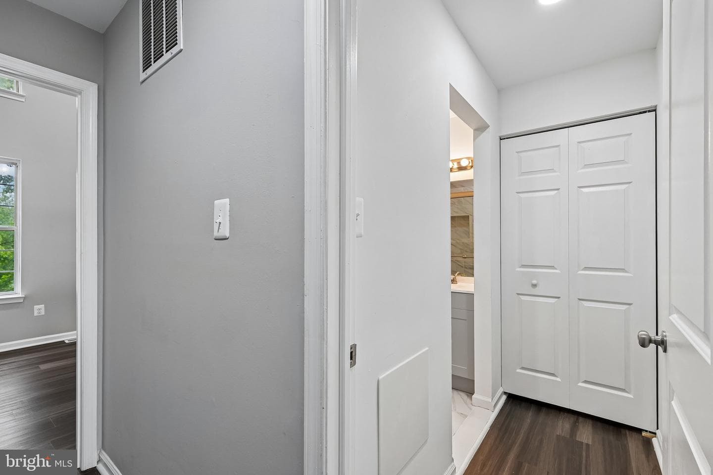 1614 Winding Brook Way photo 33