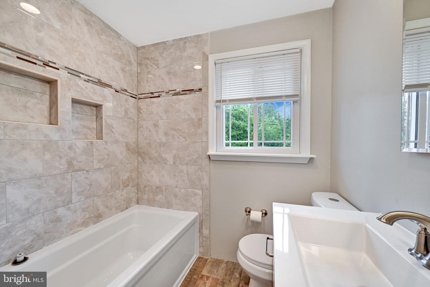 801 Judy Ln photo 17