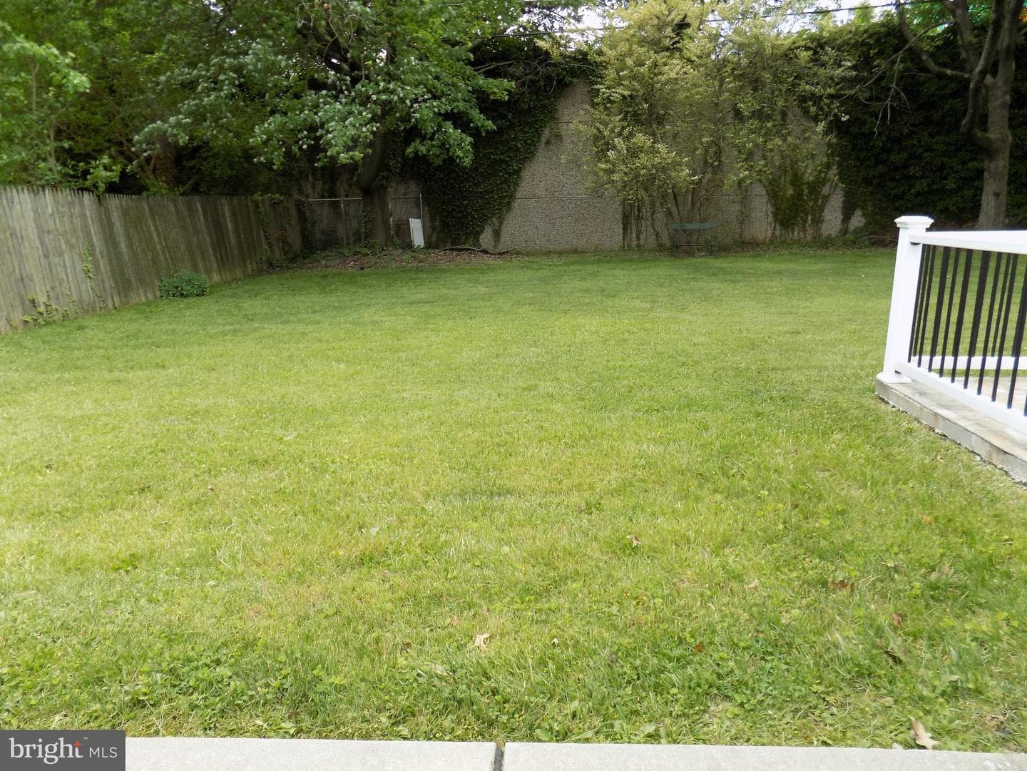 2431 Woodcroft Road photo 16