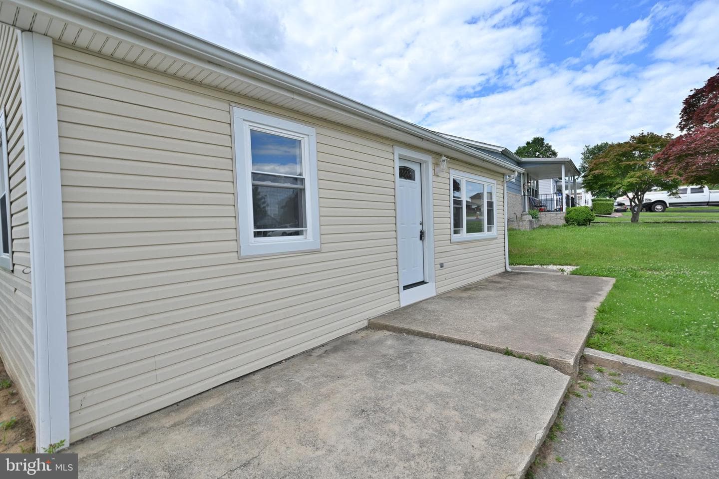 34 Compass Road photo 18