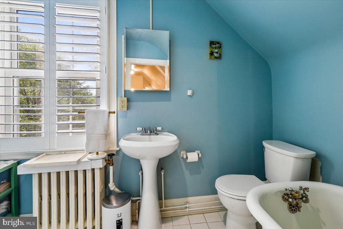 7810 Chelsea Street photo 50