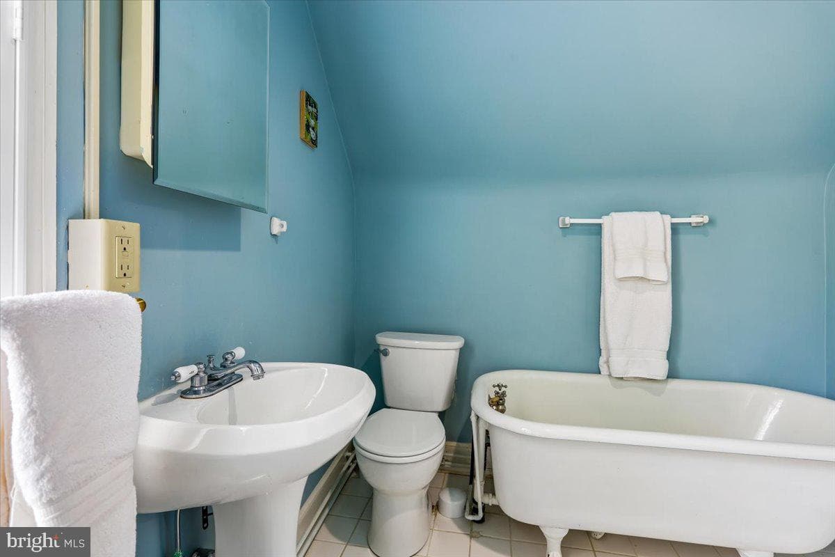 7810 Chelsea Street photo 51