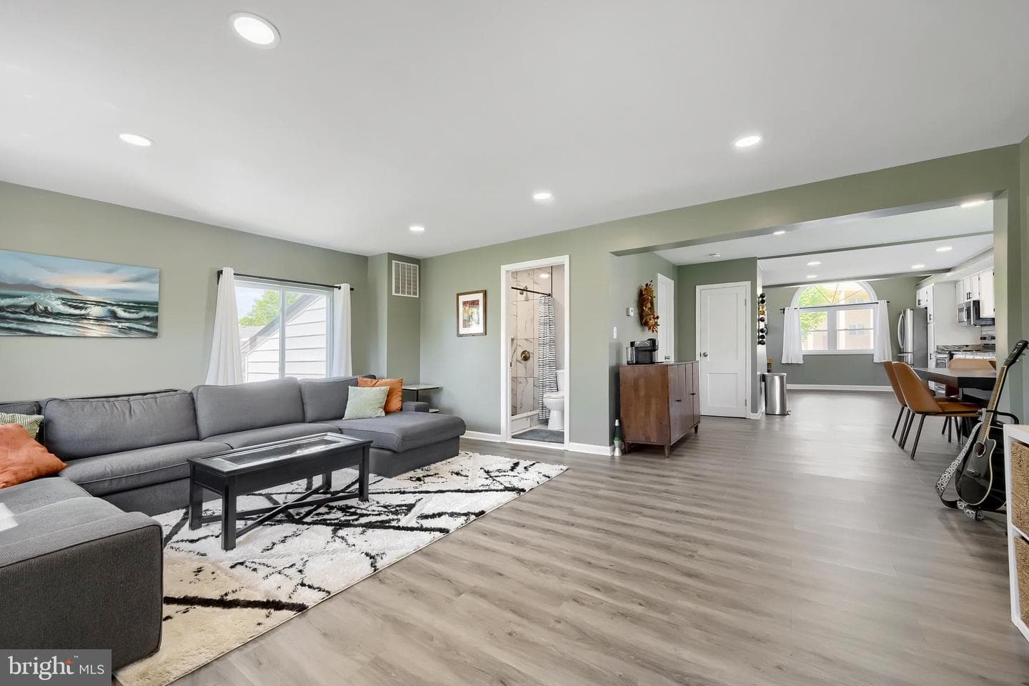 8206 Bear Creek Drive photo 4