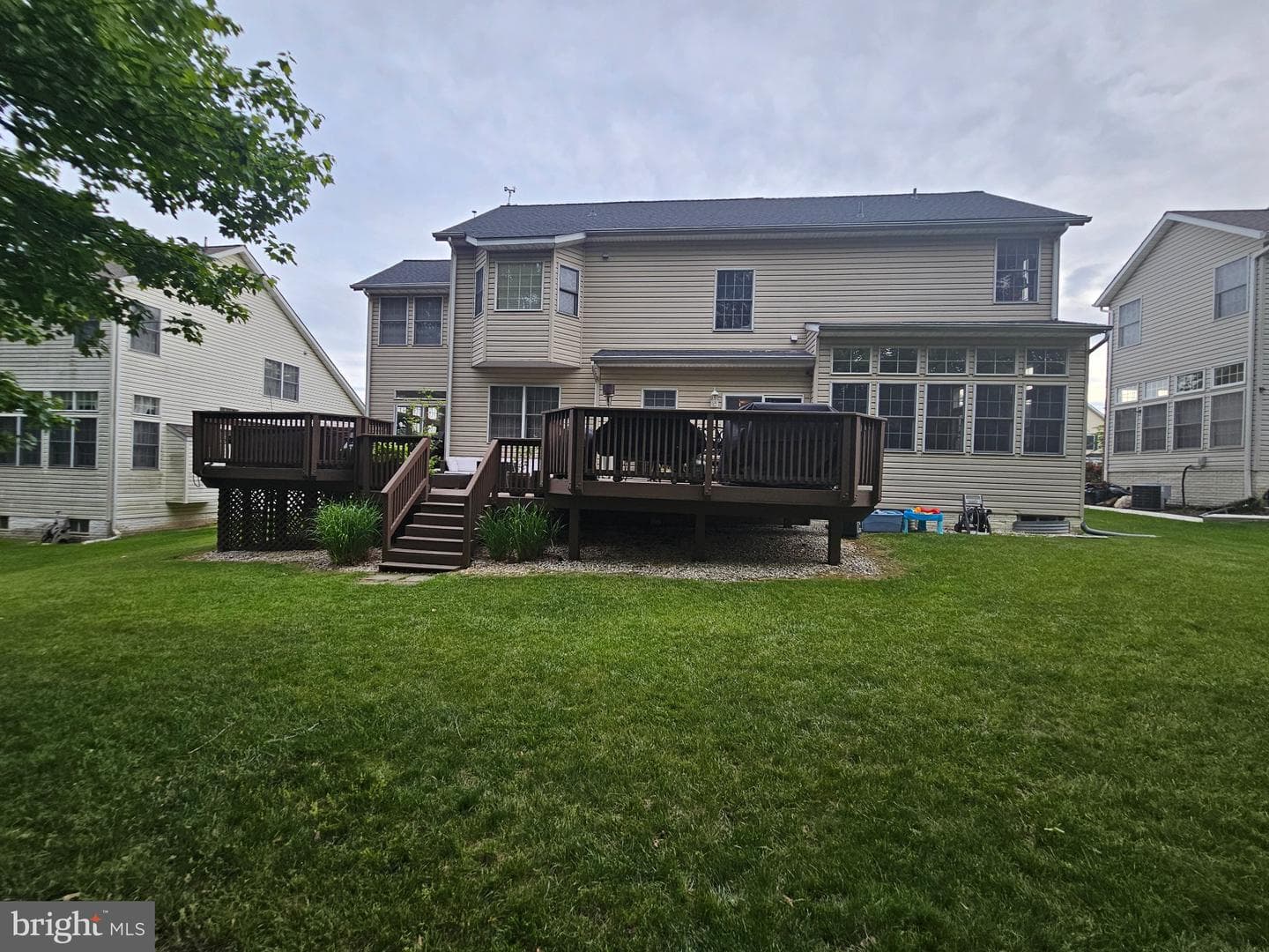 9526 Lyonswood Drive photo 27