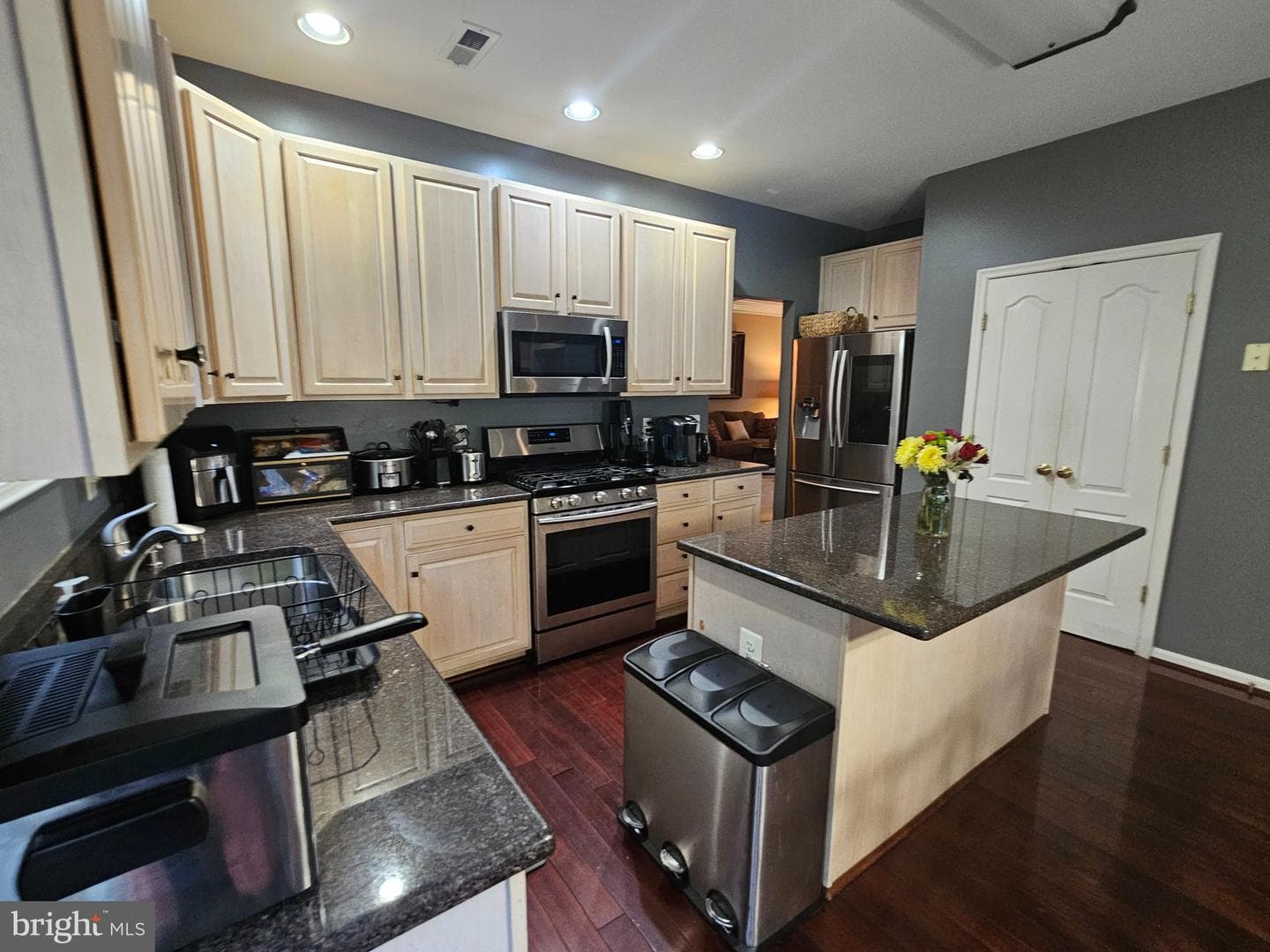 9526 Lyonswood Drive photo 5