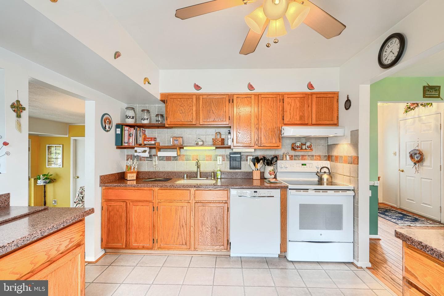 12 Sproul Court photo 18