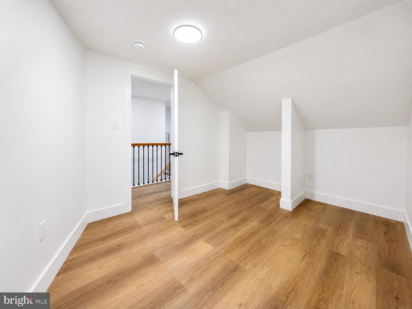 5528 Selma Avenue photo 14