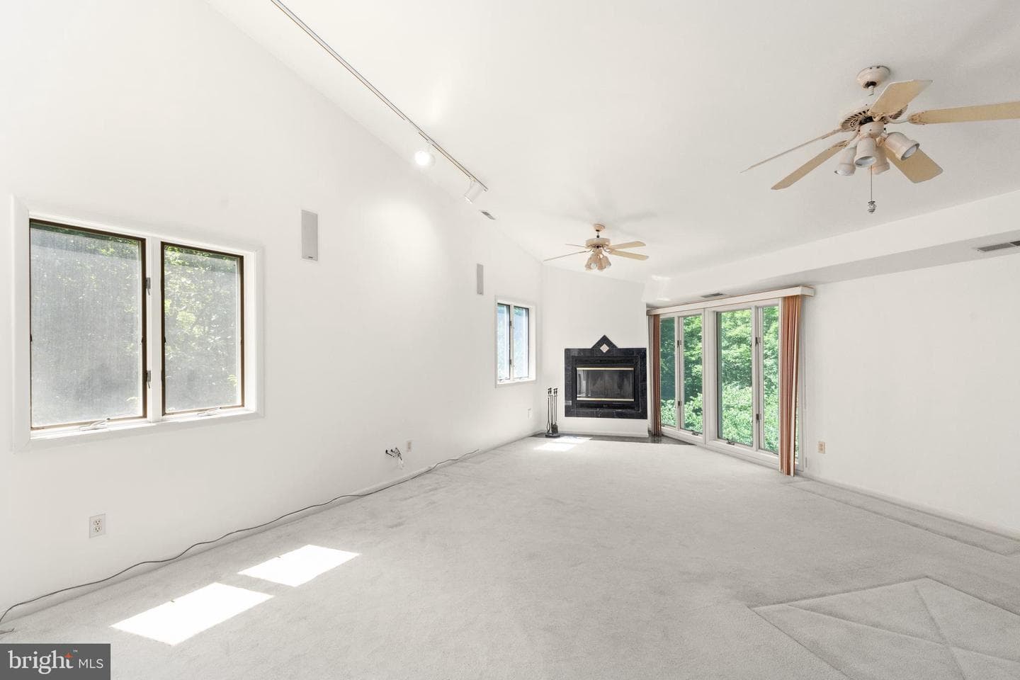 824 Upper Glencoe Road photo 13
