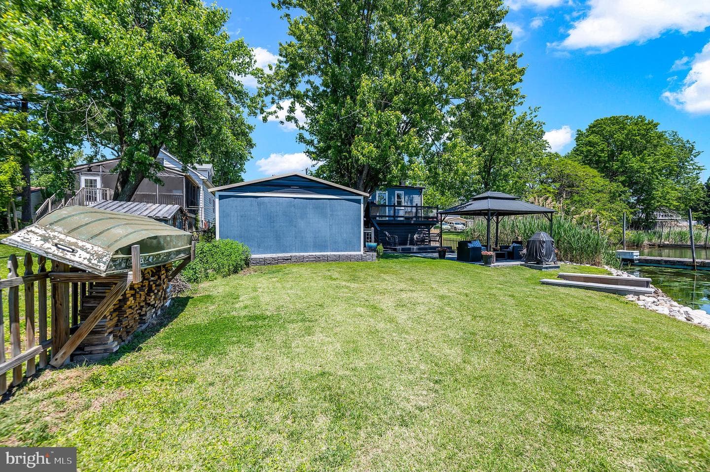 2412 Jarsey Avenue photo 35