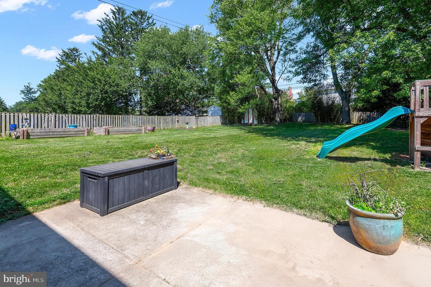2532 Londonderry Road photo 15
