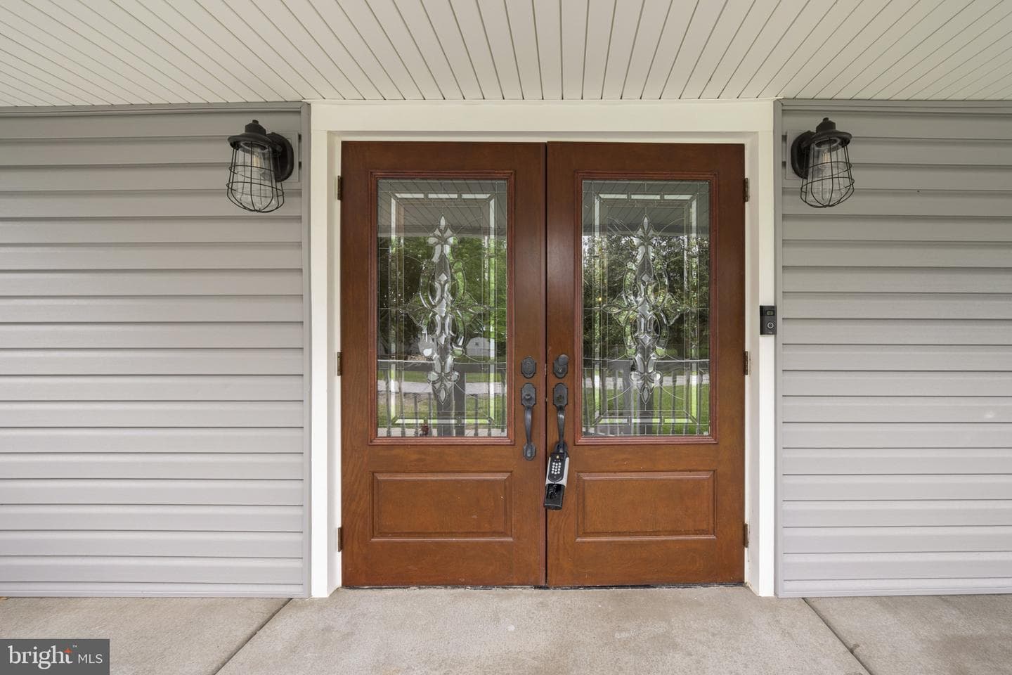 1509 Foltz Avenue photo 3