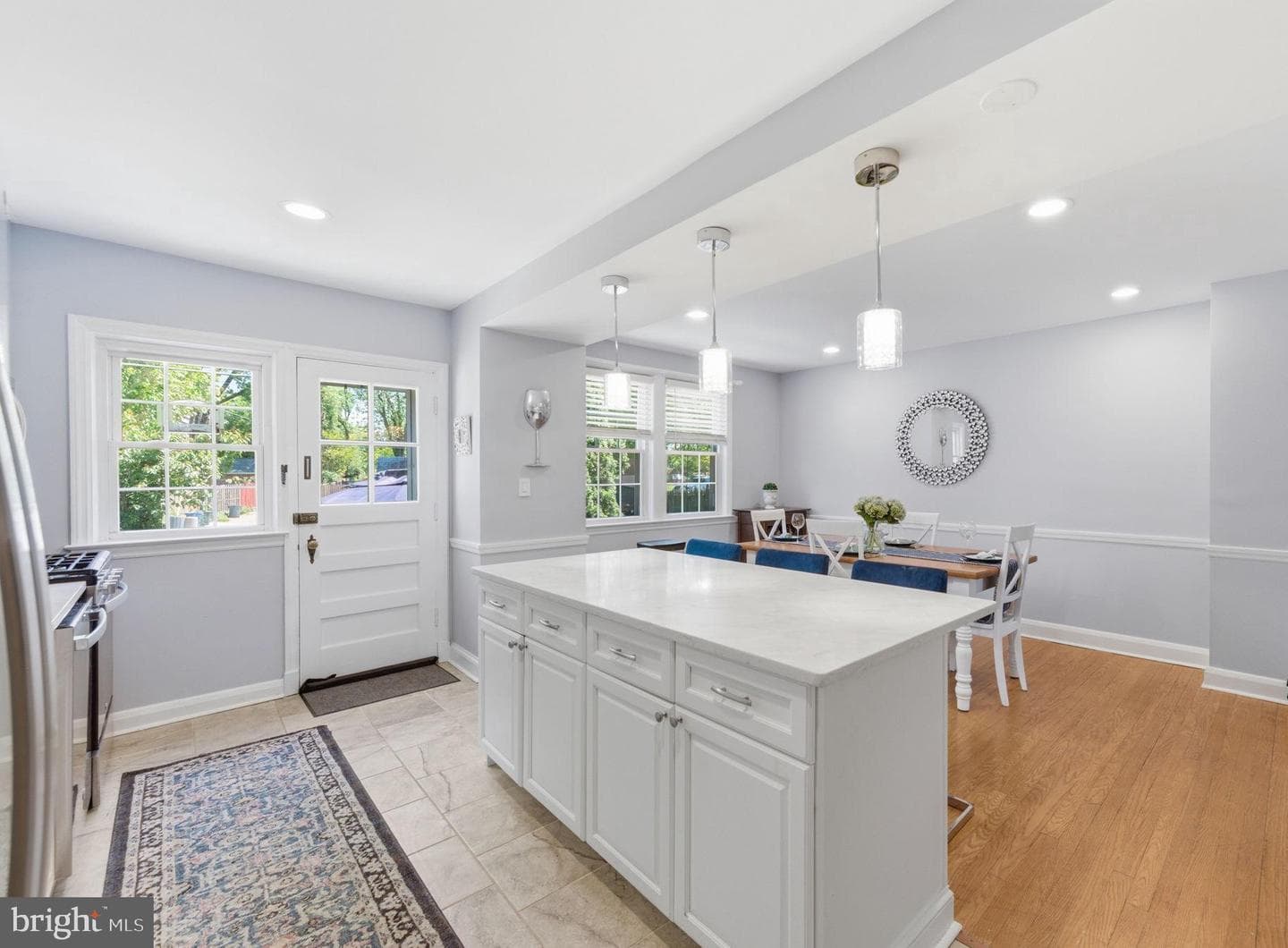 6467 Blenheim Road photo 12