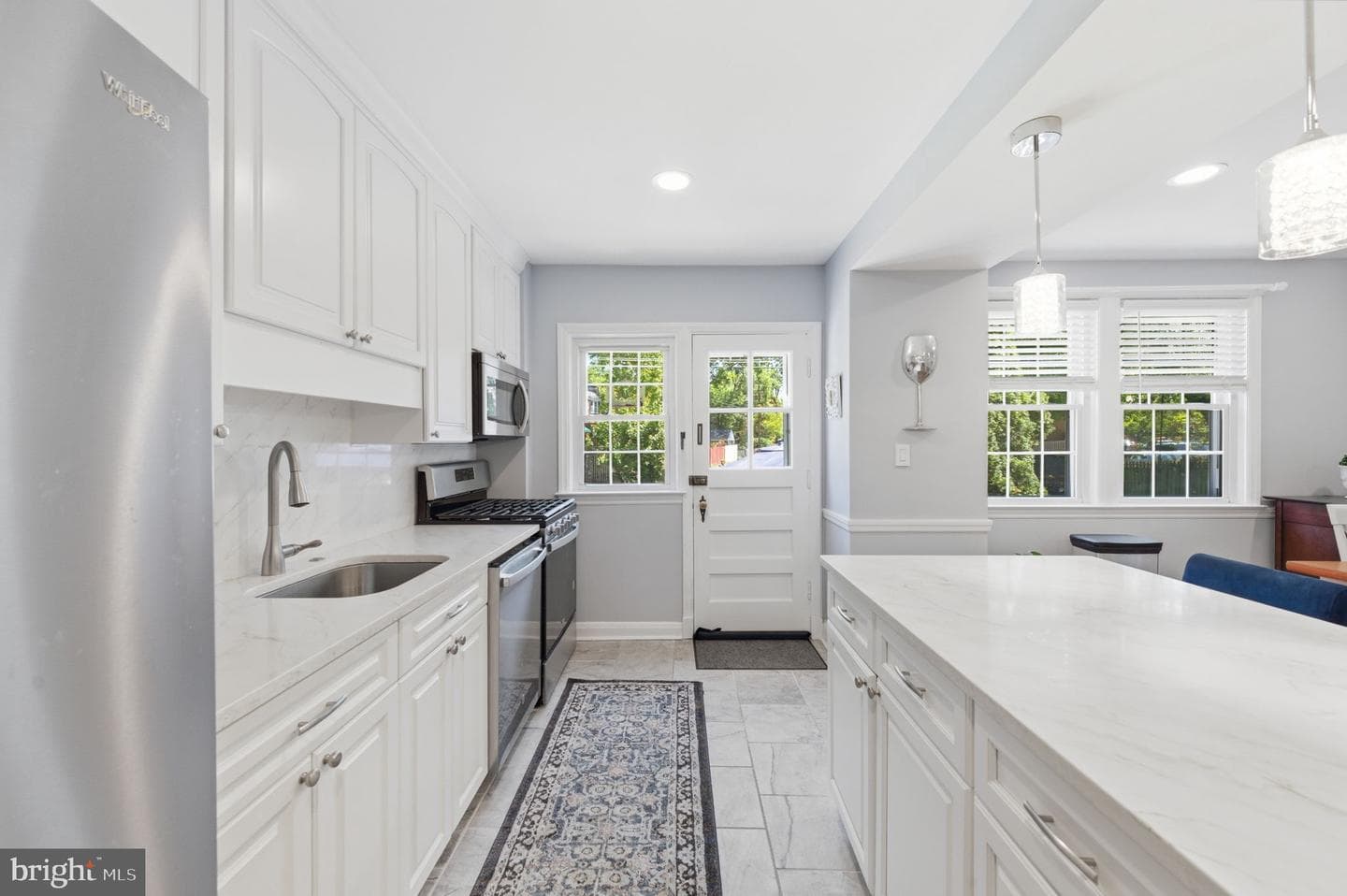 6467 Blenheim Road photo 13