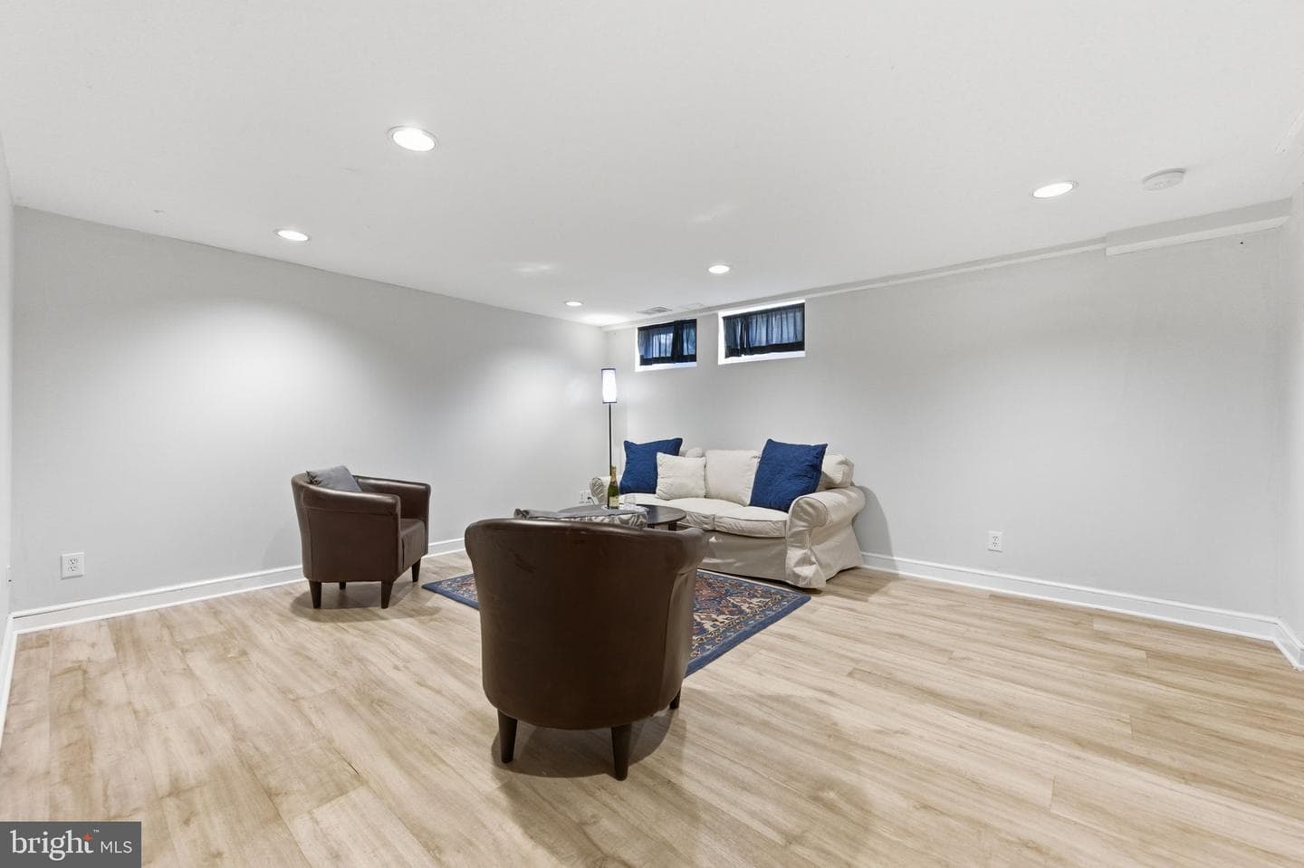 6467 Blenheim Road photo 30
