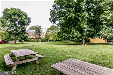 6467 Blenheim Road photo 53
