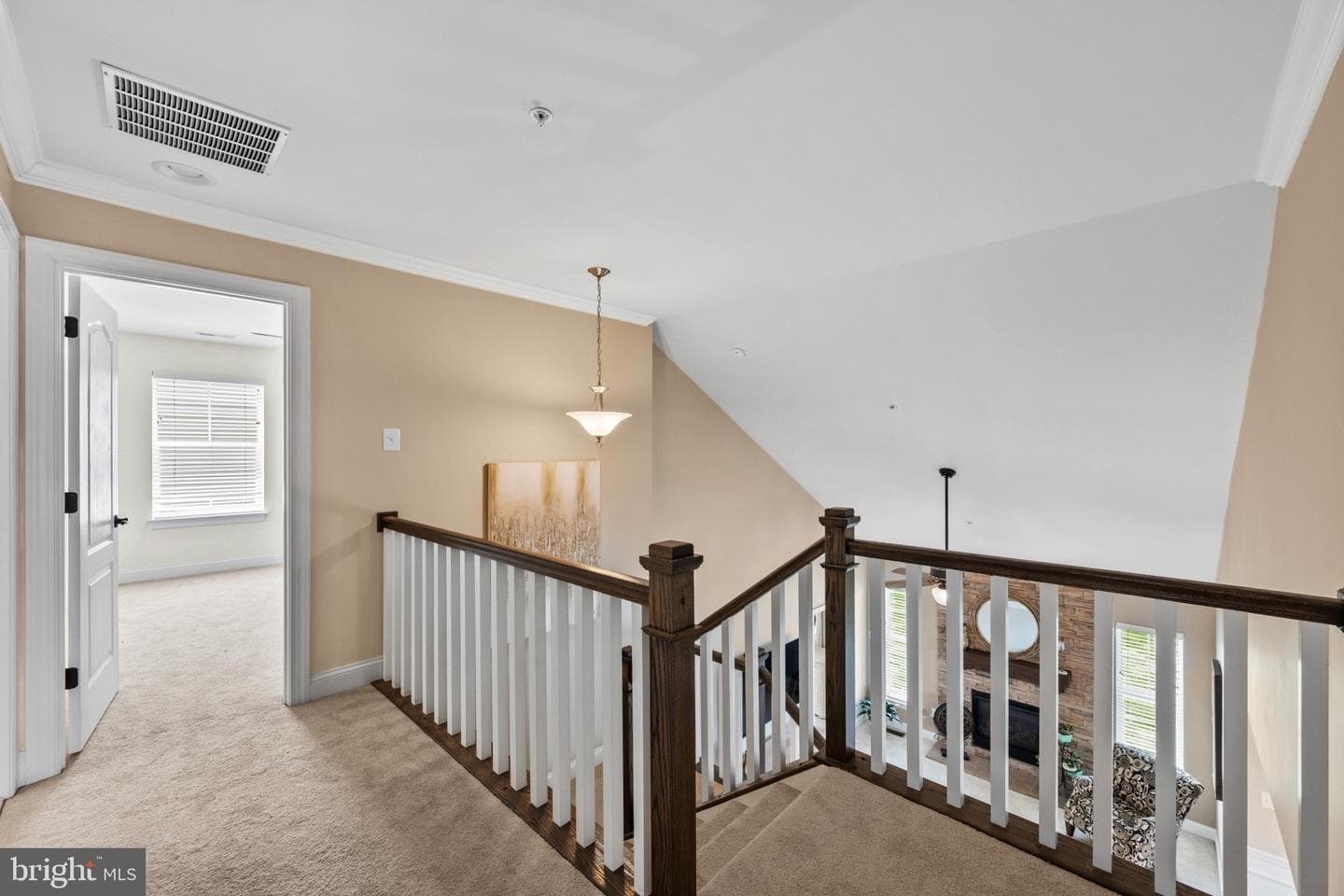 9736 Cross Road photo 22