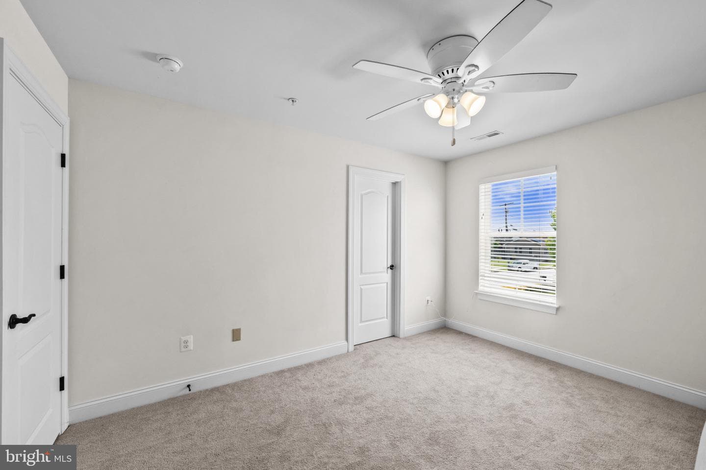 9736 Cross Road photo 23
