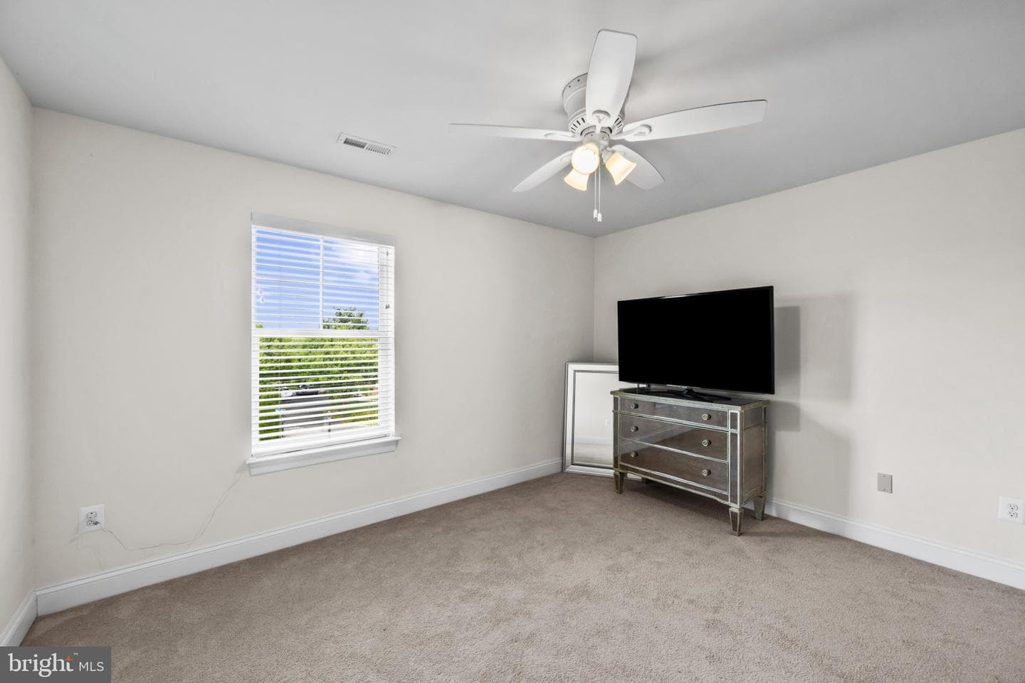 9736 Cross Road photo 24