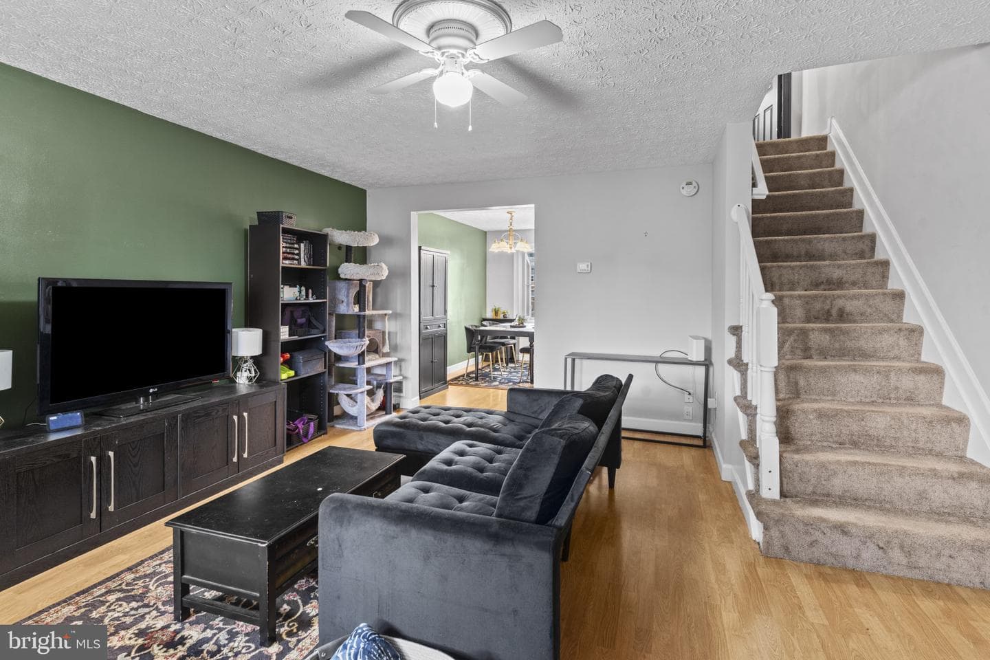 4428 Norfen Road photo 5