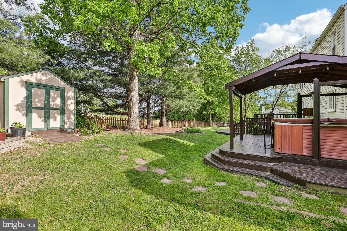 8 Amys Way Court photo 51