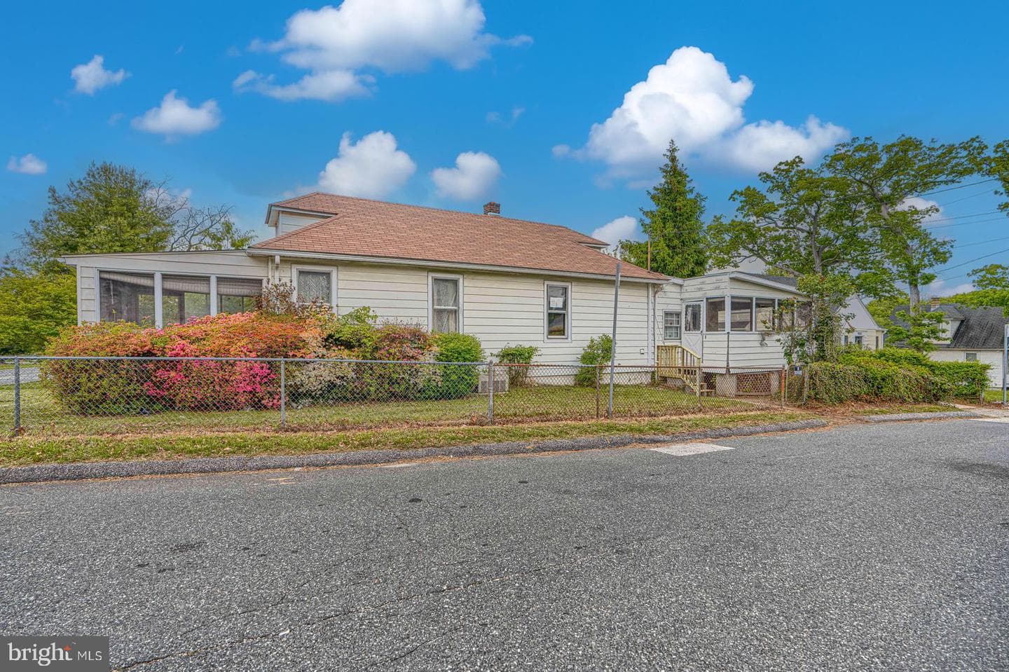 3140 E Joppa Rd photo 2