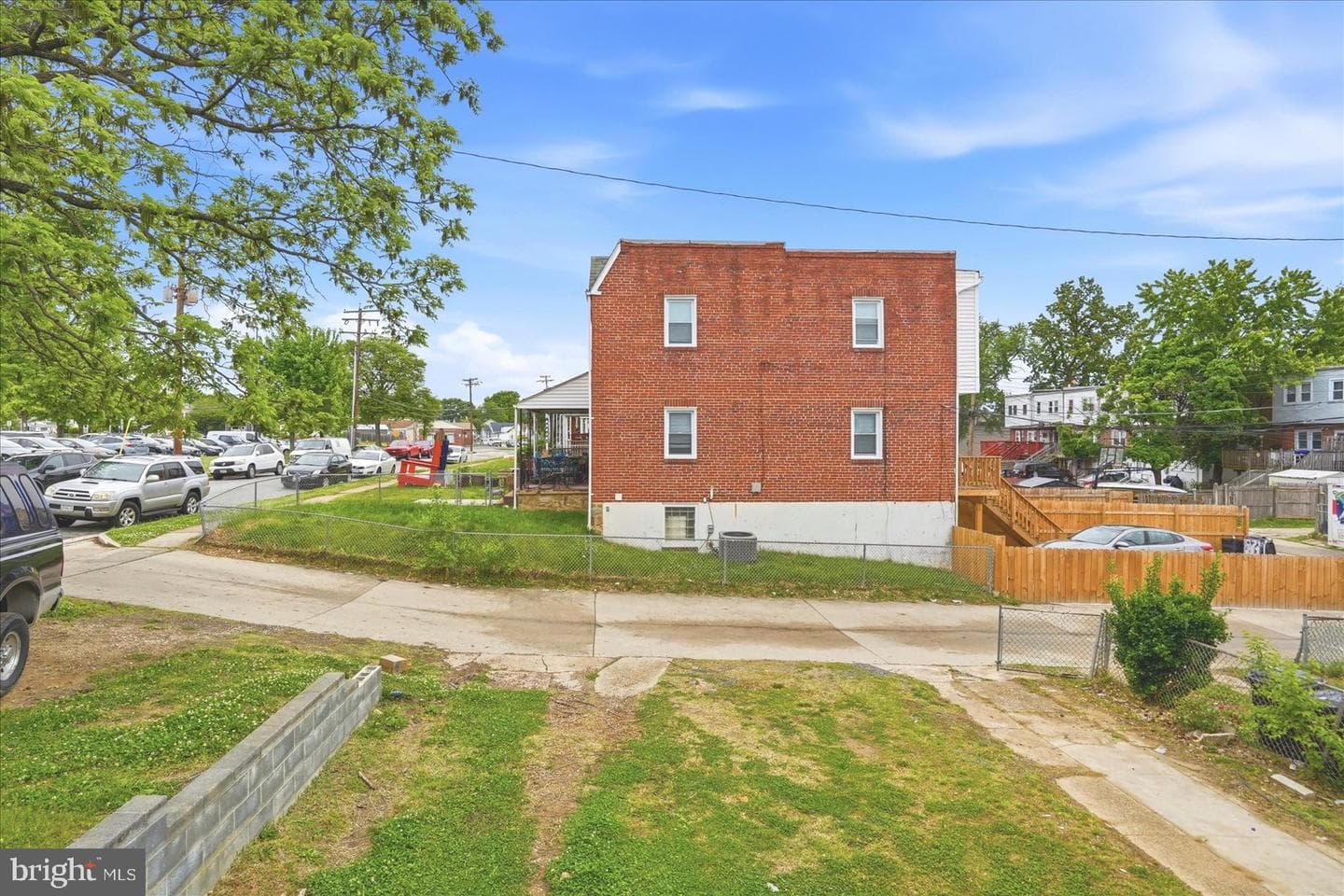 19 Warren Road photo 6