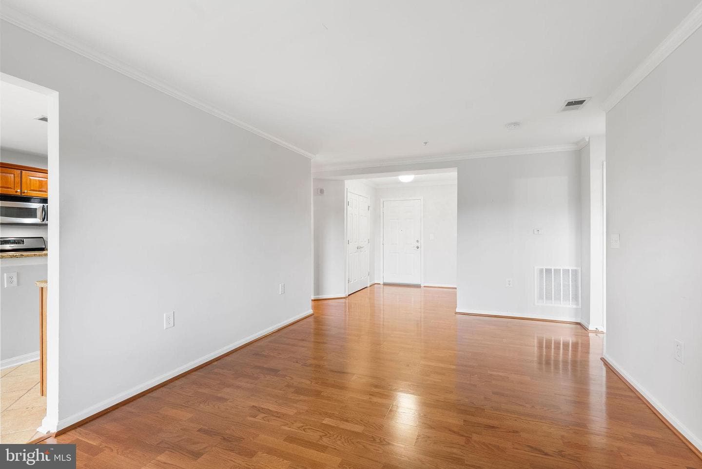 12246 Roundwood Rd # 506 photo 10