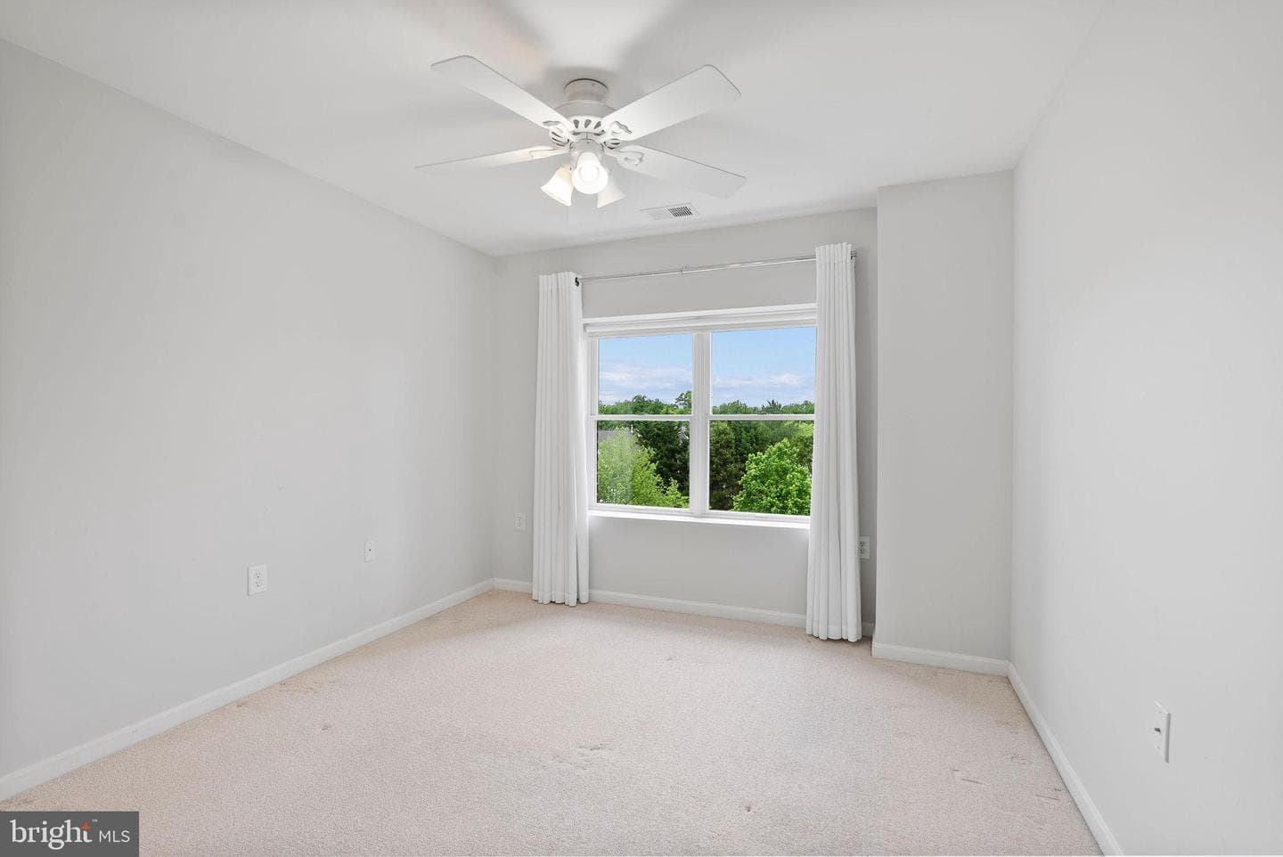 12246 Roundwood Rd # 506 photo 26