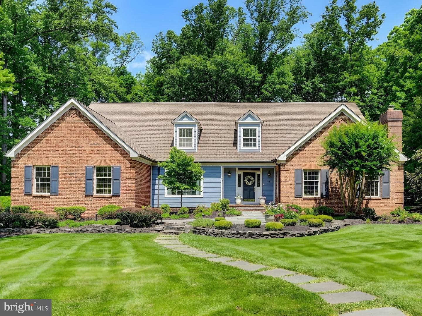 46 Springhill Farm Court photo 2
