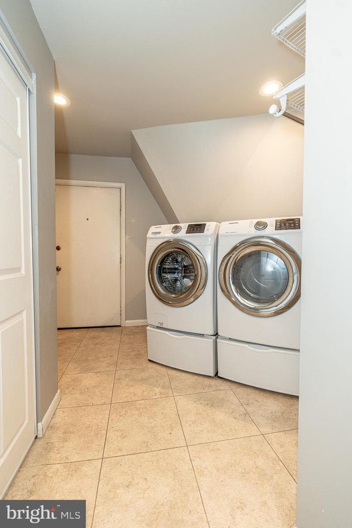 811 Cedar Avenue photo 10