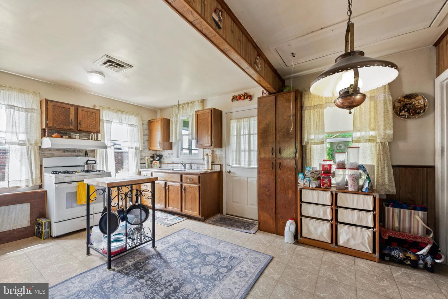 4107 Martin Avenue photo 10