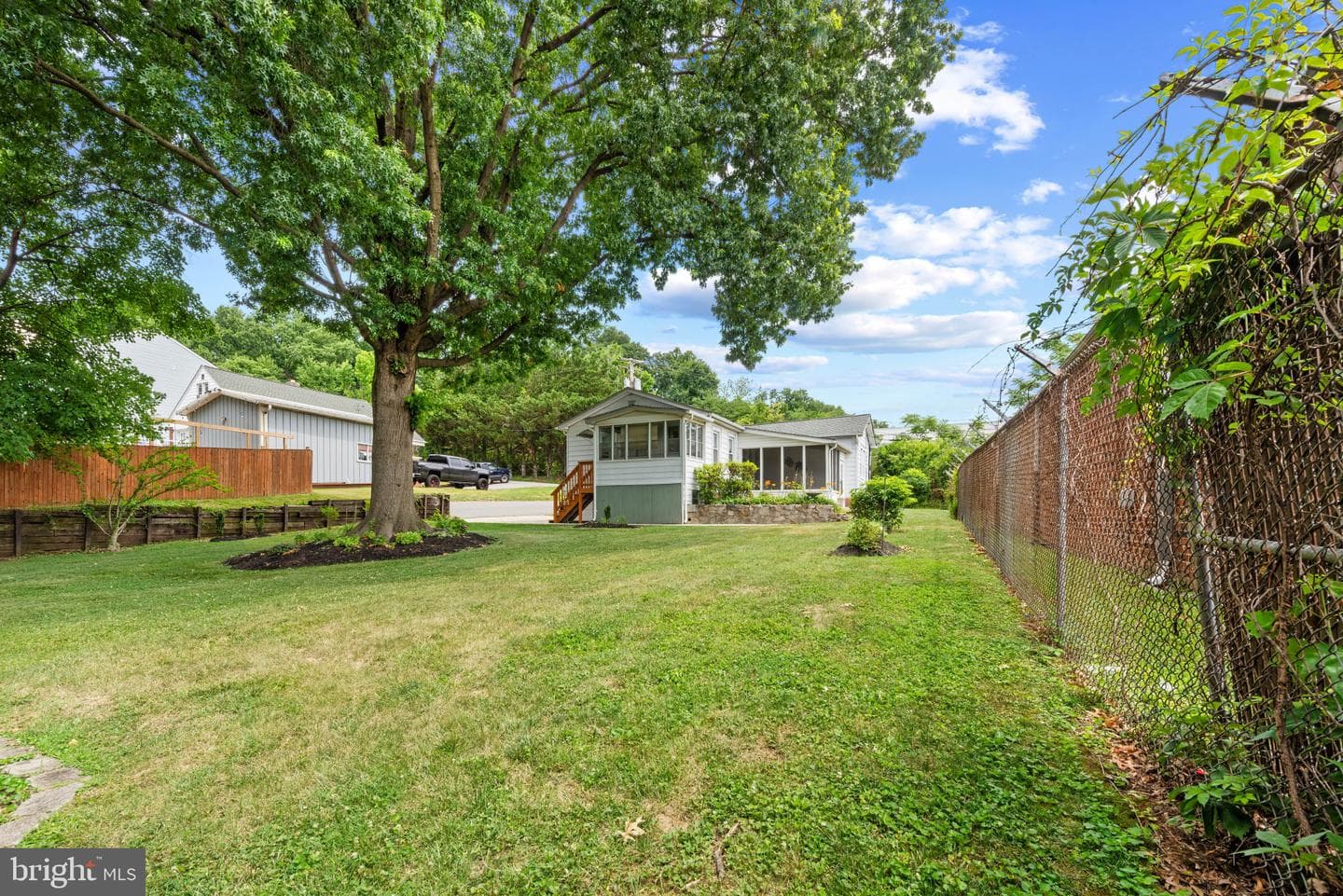 4107 Martin Avenue photo 35