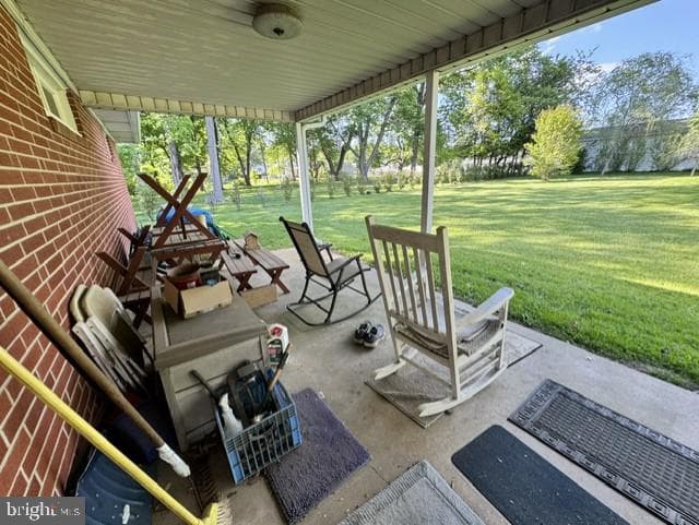 5404 Bush Street photo 3