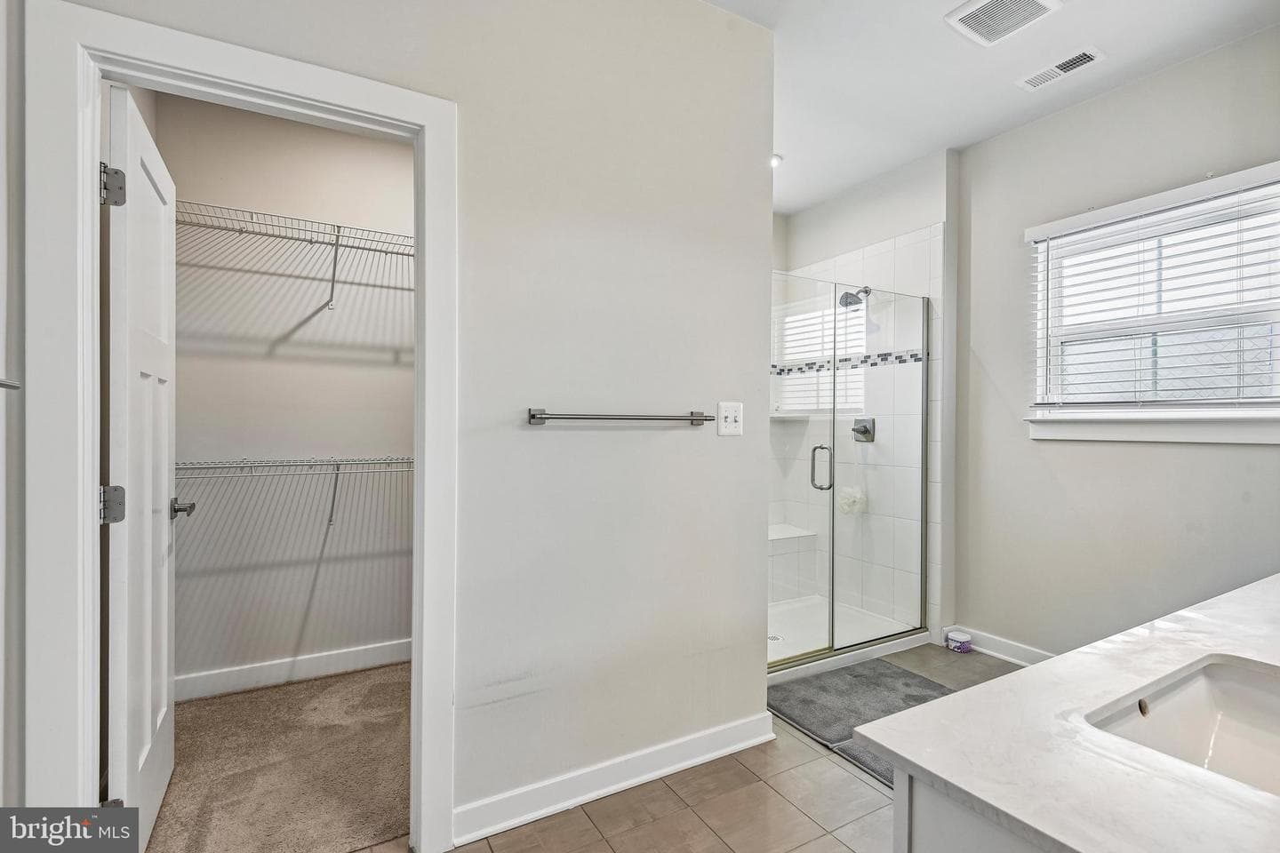 506 Ladywell Street photo 22