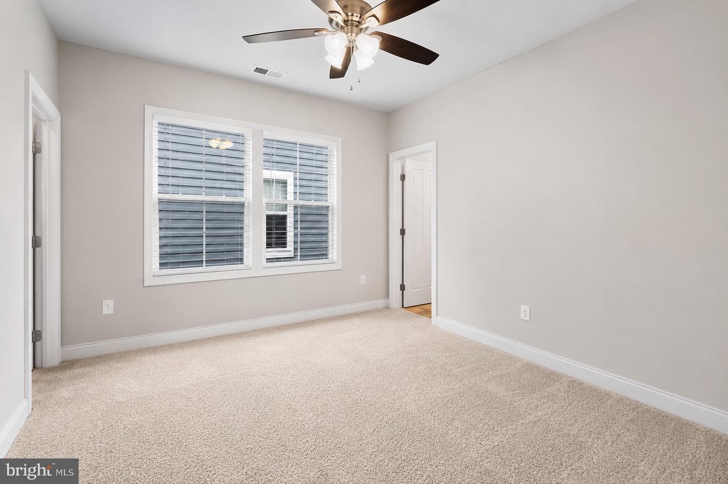 506 Ladywell Street photo 23